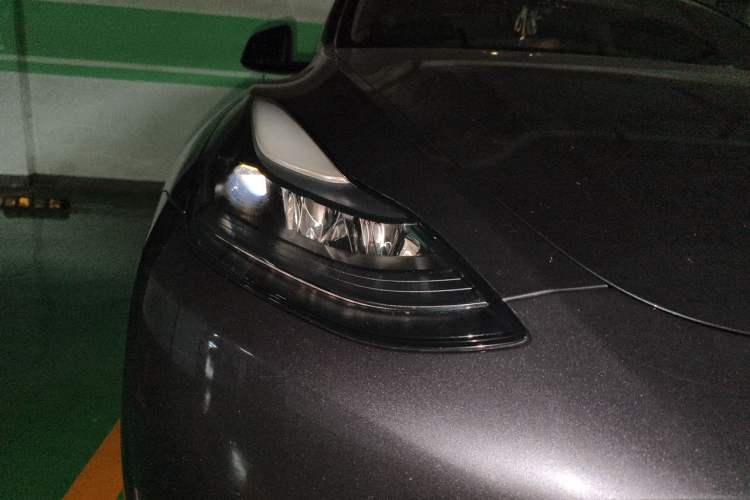 Used Tesla Model Y 2024 Rear-Wheel-Drive Version Right Front Headlight