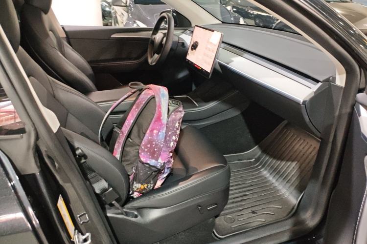 Used Tesla Model Y 2024 Rear-Wheel-Drive Version