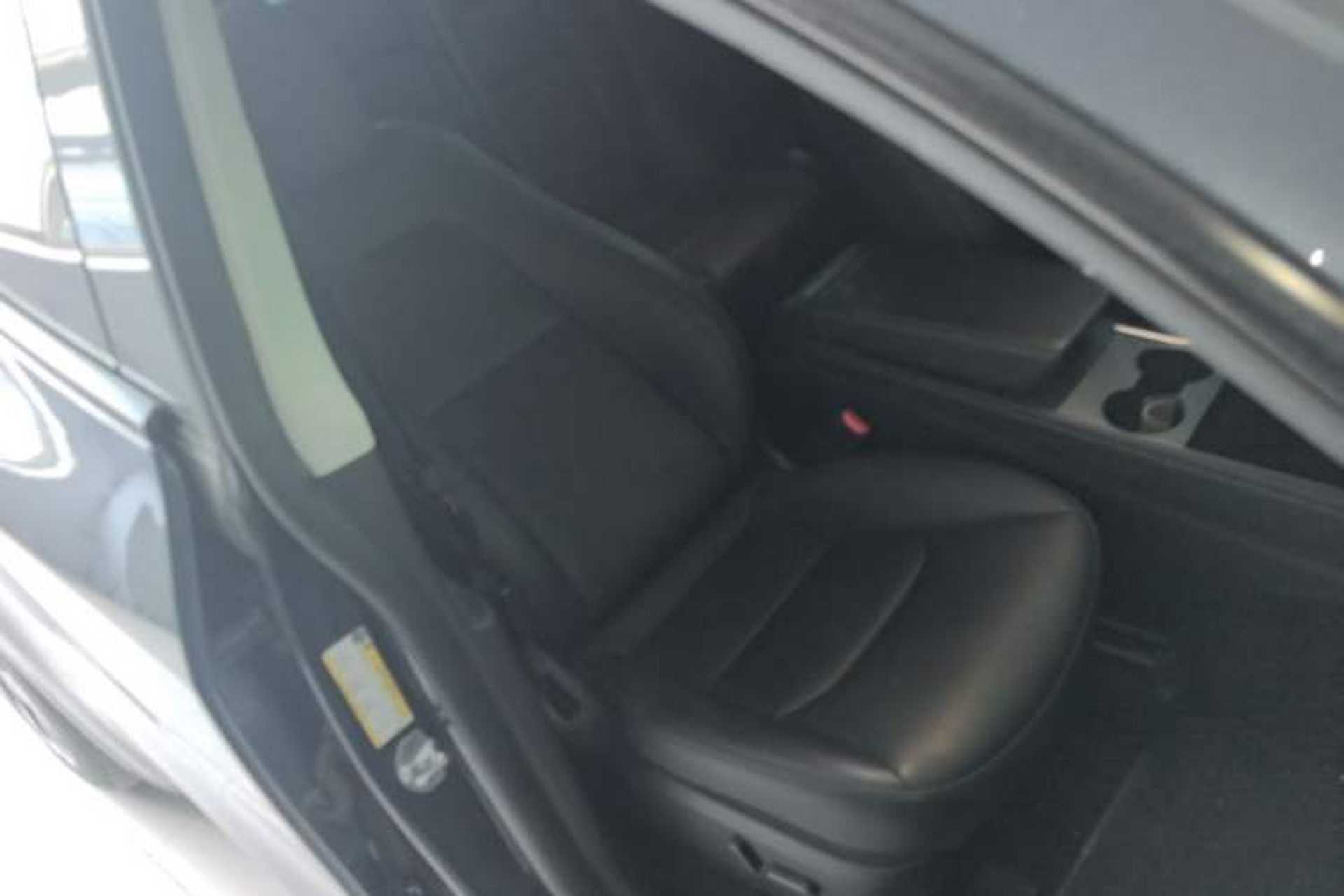 Used Tesla Model Y 2024 Rear-Wheel-Drive Version Right Front Seat