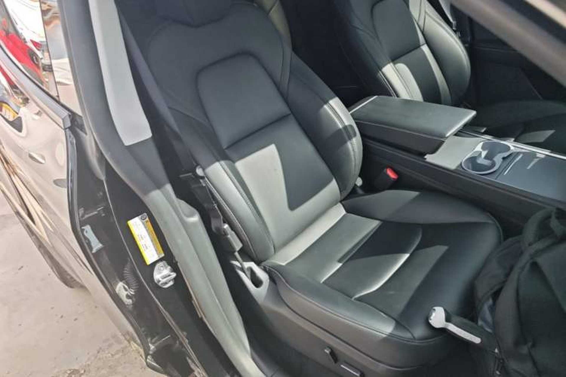 Used Tesla Model Y 2024 Long-Range All-Wheel-Drive Version Right Front Seat