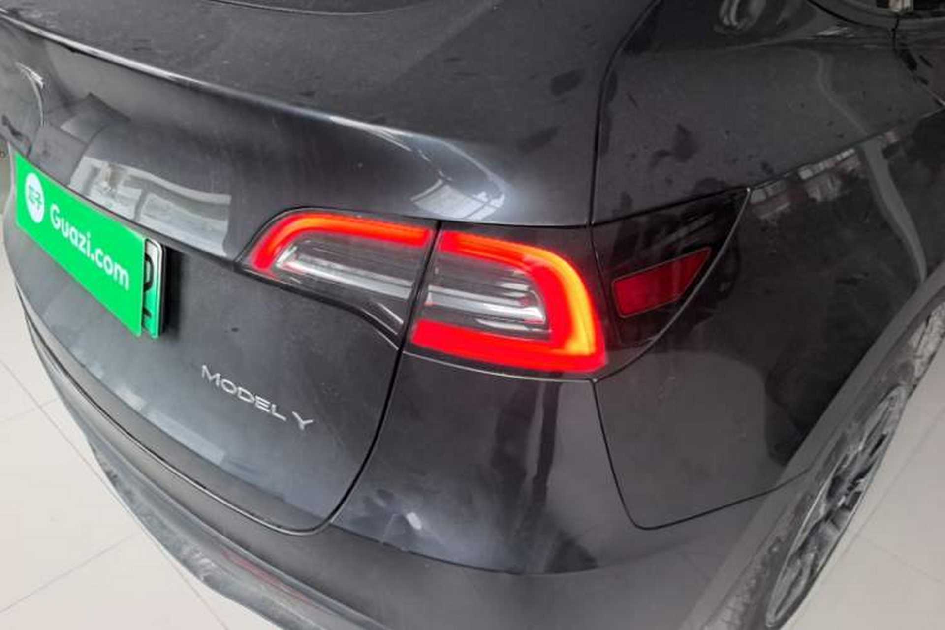 Used Tesla Model Y 2024 Rear-Wheel-Drive Version Right Rear Taillight