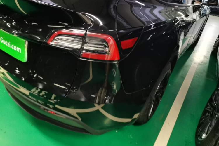 Used Tesla Model Y 2024 Rear-Wheel-Drive Version Right Rear Taillight