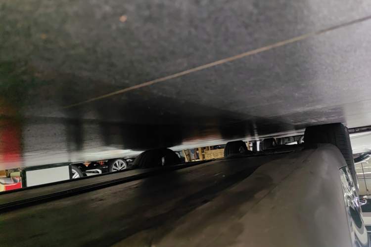 Used Tesla Model Y 2024 Performance High-Performance Edition Right Side Sill