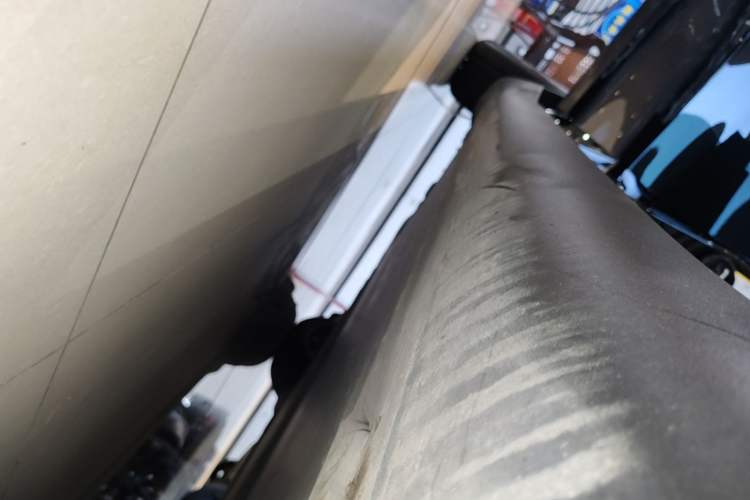 Used Tesla Model Y 2024 Rear-Wheel-Drive Version Right Side Sill