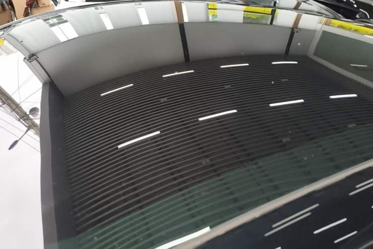 Used Tesla Model Y 2024 Rear-Wheel-Drive Version Roof