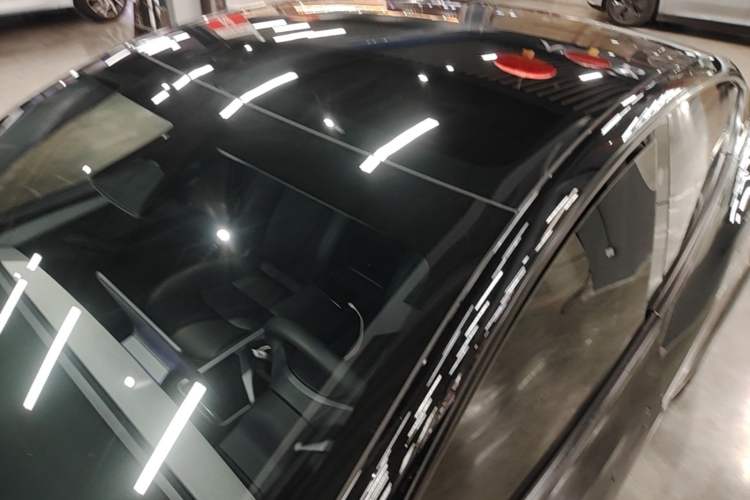 Used Tesla Model Y 2024 Rear-Wheel-Drive Version Roof