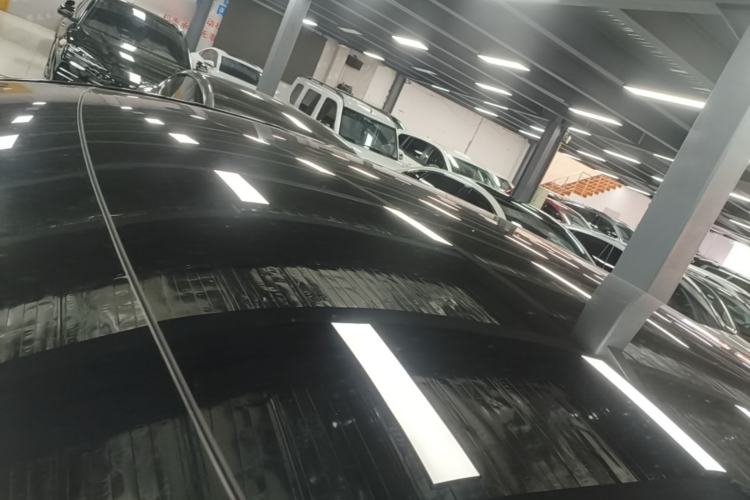 Used Tesla Model Y 2024 Long-Range All-Wheel-Drive Version Roof