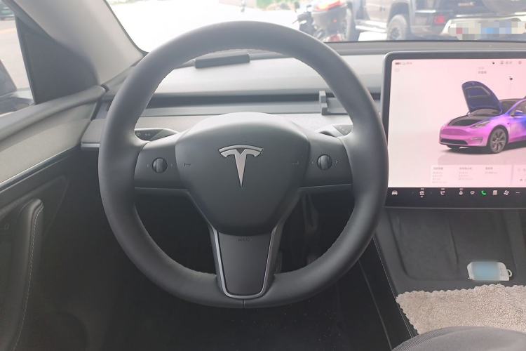 Used Tesla Model Y 2024 Rear-Wheel-Drive Version Steering Wheel