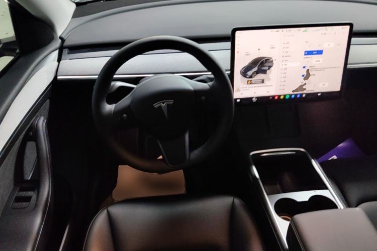 Used Tesla Model Y 2024 Rear-Wheel-Drive Version Steering Wheel