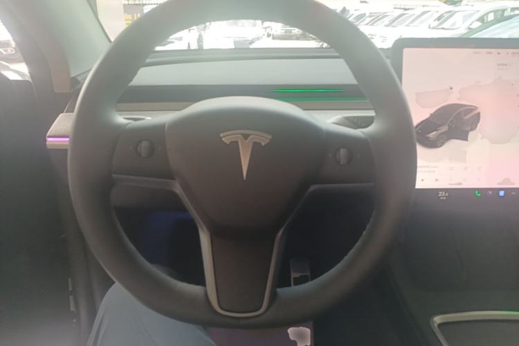 Used Tesla Model Y 2024 Rear-Wheel-Drive Version Steering Wheel