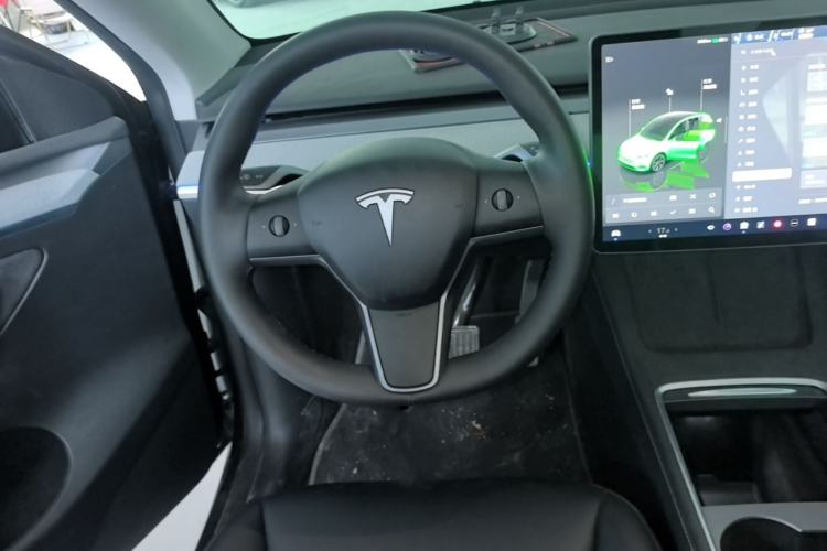 Used Tesla Model Y 2024 Rear-Wheel-Drive Version Steering Wheel