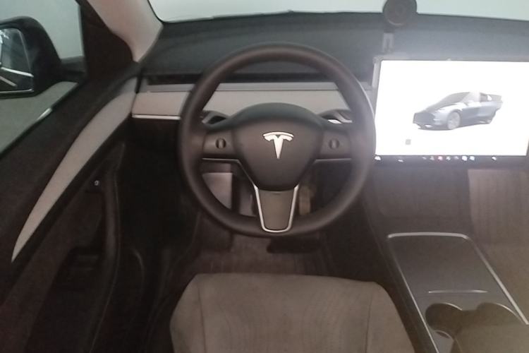 Used Tesla Model Y 2024 Rear-Wheel-Drive Version Steering Wheel