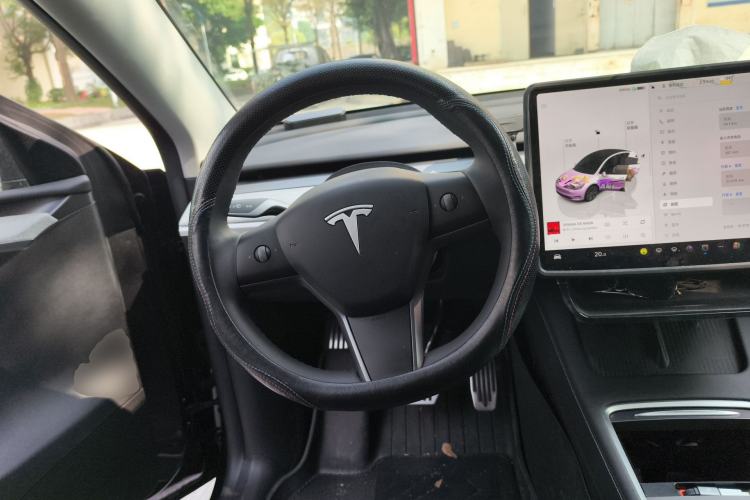 Used Tesla Model Y 2024 Rear-Wheel-Drive Version Steering Wheel
