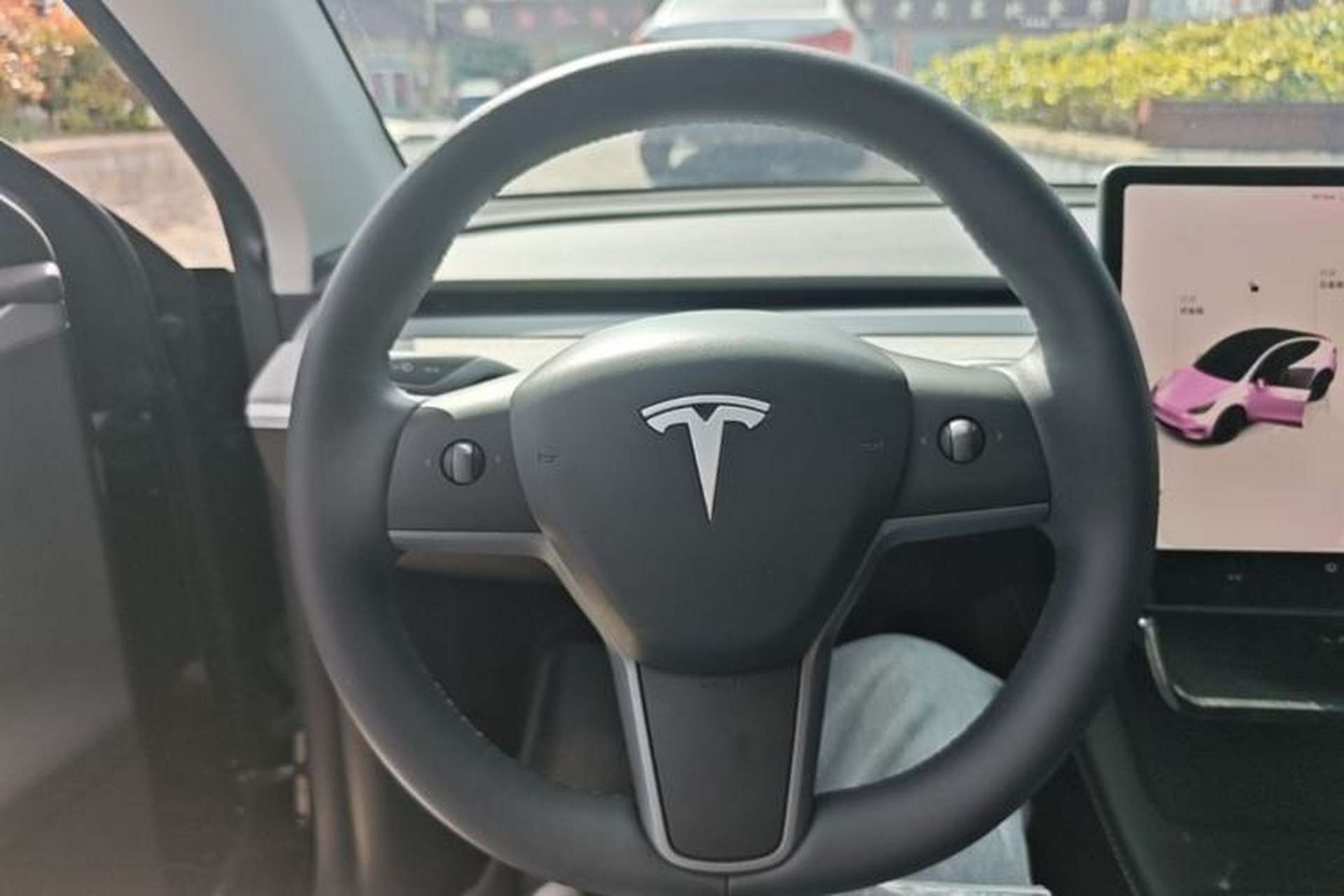 Used Tesla Model Y 2024 Long-Range All-Wheel-Drive Version Steering Wheel
