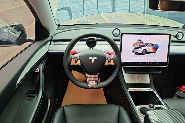 Used Tesla Model Y 2024 Rear-Wheel-Drive Version Steering Wheel