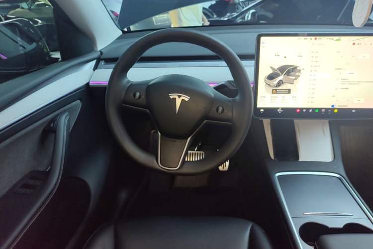 Used Tesla Model Y 2024 Rear-Wheel-Drive Version Steering Wheel