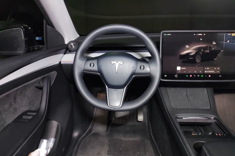 Used Tesla Model Y 2024 Rear-Wheel-Drive Version Steering Wheel