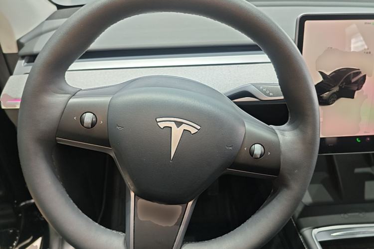 Used Tesla Model Y 2024 Rear-Wheel-Drive Version Steering Wheel