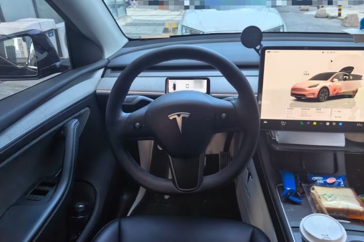 Used Tesla Model Y 2024 Rear-Wheel-Drive Version Steering Wheel