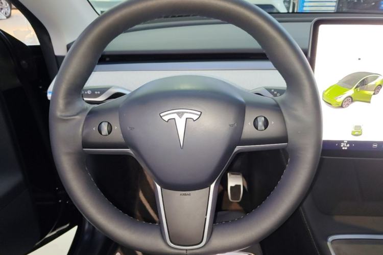 Used Tesla Model Y 2024 Rear-Wheel-Drive Version Steering Wheel