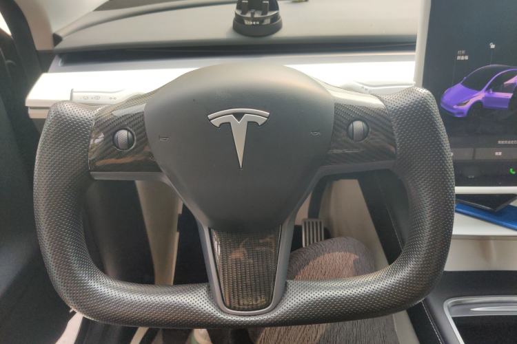 Used Tesla Model Y 2024 Rear-Wheel-Drive Version Steering Wheel