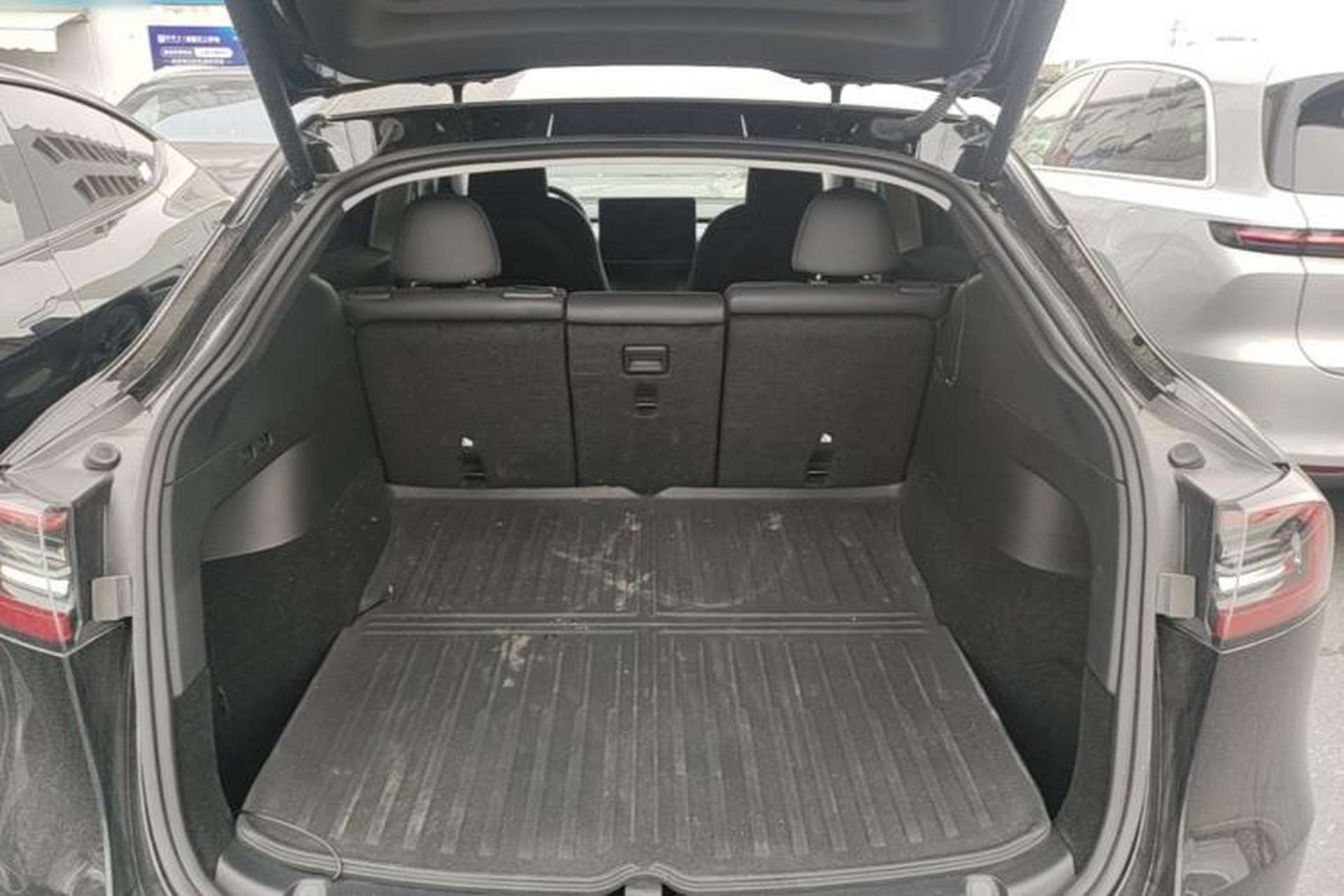 Used Tesla Model Y 2024 Performance High-Performance Edition Trunk