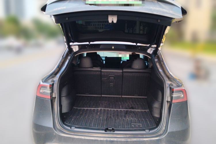 Used Tesla Model Y 2024 Rear-Wheel-Drive Version Trunk