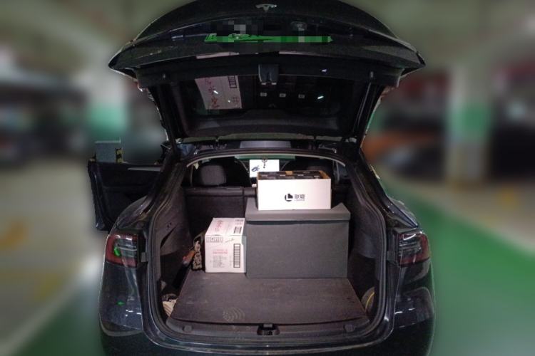 Used Tesla Model Y 2024 Rear-Wheel-Drive Version Trunk
