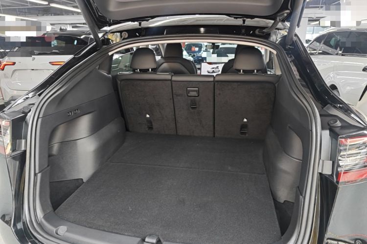 Used Tesla Model Y 2024 Rear-Wheel-Drive Version Trunk