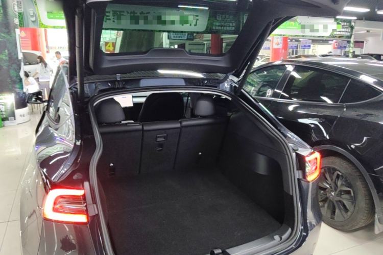Used Tesla Model Y 2024 Rear-Wheel-Drive Version Trunk