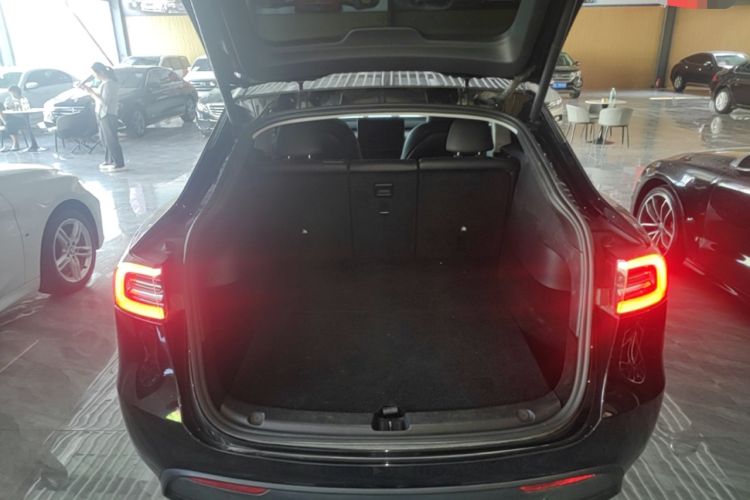 Used Tesla Model Y 2024 Rear-Wheel-Drive Version Trunk