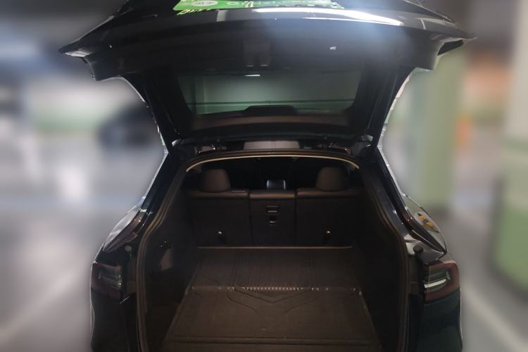 Used Tesla Model Y 2024 Rear-Wheel-Drive Version Trunk