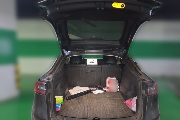 Used Tesla Model Y 2024 Rear-Wheel-Drive Version Trunk