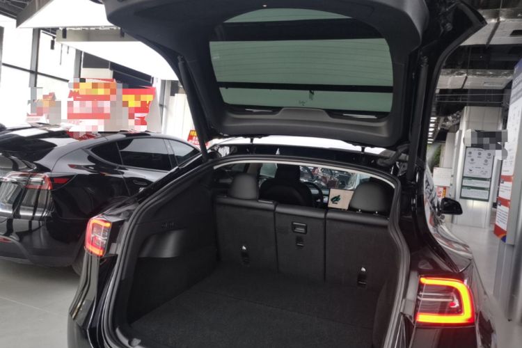 Used Tesla Model Y 2024 Rear-Wheel-Drive Version Trunk