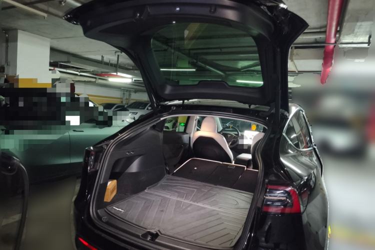 Used Tesla Model Y 2024 Performance High-Performance Edition Trunk