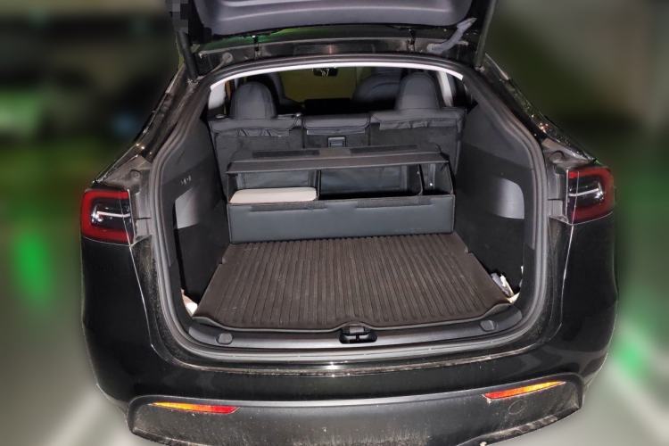 Used Tesla Model Y 2024 Rear-Wheel-Drive Version Trunk