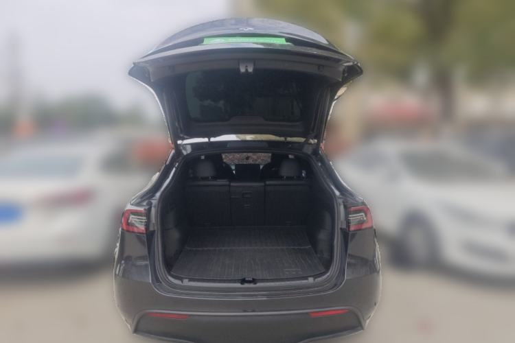 Used Tesla Model Y 2024 Rear-Wheel-Drive Version Trunk