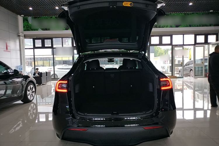 Used Tesla Model Y 2024 Rear-Wheel-Drive Version Trunk