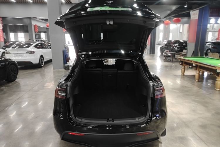Used Tesla Model Y 2024 Rear-Wheel-Drive Version Trunk
