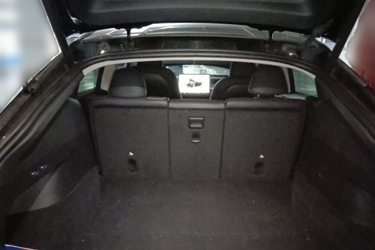 Used Tesla Model Y 2024 Rear-Wheel-Drive Version Trunk