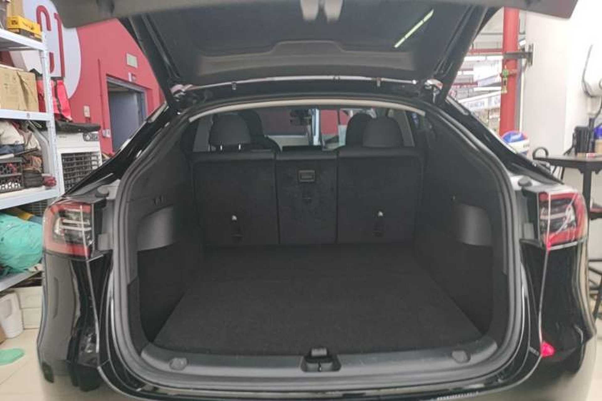 Used Tesla Model Y 2024 Rear-Wheel-Drive Version Trunk