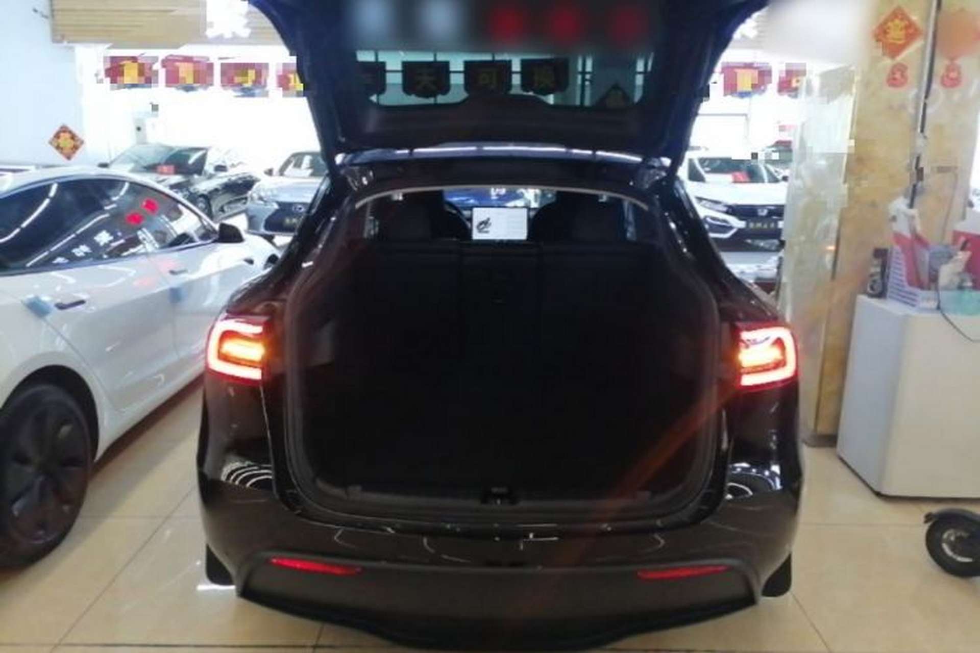 Used Tesla Model Y 2024 Rear-Wheel-Drive Version Trunk
