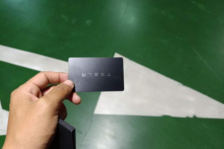 Used Tesla Model Y 2024 Rear-Wheel-Drive Version Vehicle Key
