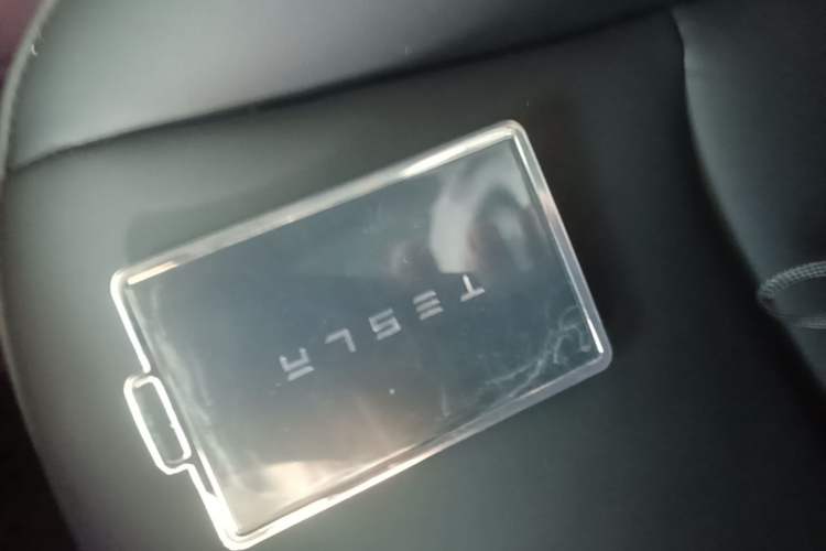 Used Tesla Model Y 2024 Rear-Wheel-Drive Version Vehicle Key