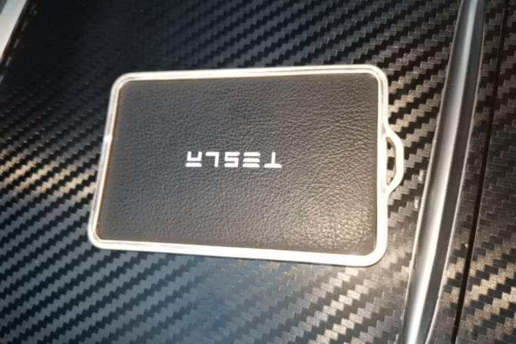 Used Tesla Model Y 2024 Rear-Wheel-Drive Version Vehicle Key