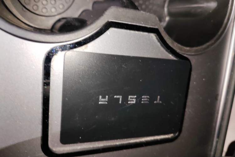 Used Tesla Model Y 2024 Rear-Wheel-Drive Version Vehicle Key