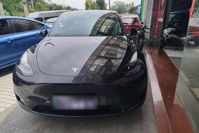 Used Tesla Model Y 2024 Rear-Wheel-Drive Version