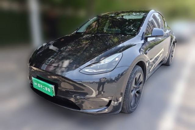 Used Tesla Model Y 2024 Long-Range All-Wheel-Drive Version