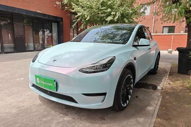 Tesla Model Y 2024 Rear-Wheel-Drive Version de segunda mano