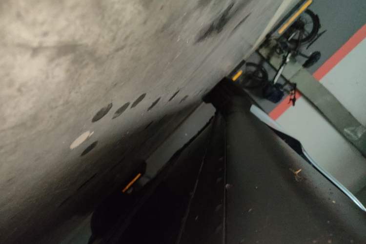Used Tesla Model Y 2024 Rear-Wheel-Drive Version Chassis Front Right